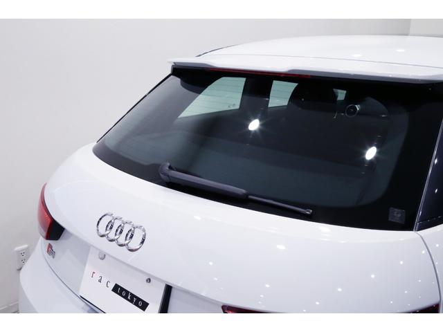 Ｓ１ ベースグレード　６速ＭＴ／サンル－フ／赤キャリパ－／コントラストル－フ／バックカメラ／車検Ｒ９．９迄／タイヤ新品／グレイシアホワイトＭ／フロアマット／ナビ地デジ／１８インチアルミ／ブラックハーフレザー（52枚目）
