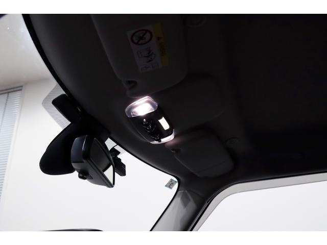 ＭＩＮＩ クーパーＳＤ　セブン　１オーナー／特別専用装備／専用シルバールーフ＆ミラーキャップ／専用ボンネットストライプ・１７インチアルミ・クロス×レザーダイヤモンドモルトブラウン・ドアシル／ＬＥＤヘッドライト／ＨＤＤナビ／（16枚目）