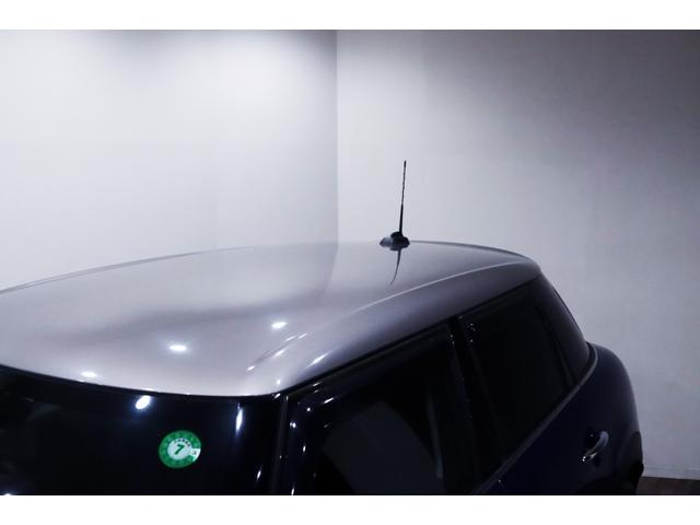 ＭＩＮＩ クーパーＳＤ　セブン　１オーナー／特別専用装備／専用シルバールーフ＆ミラーキャップ／専用ボンネットストライプ・１７インチアルミ・クロス×レザーダイヤモンドモルトブラウン・ドアシル／ＬＥＤヘッドライト／ＨＤＤナビ／（30枚目）