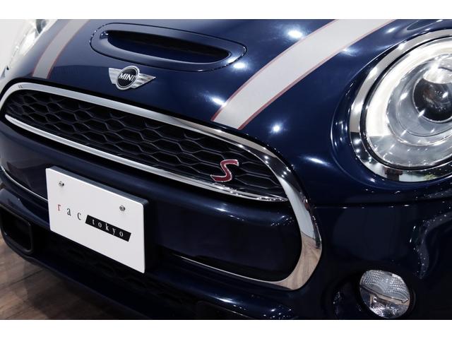 ＭＩＮＩ クーパーＳＤ　セブン　１オーナー／特別専用装備／専用シルバールーフ＆ミラーキャップ／専用ボンネットストライプ・１７インチアルミ・クロス×レザーダイヤモンドモルトブラウン・ドアシル／ＬＥＤヘッドライト／ＨＤＤナビ／（33枚目）