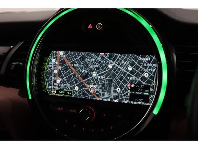 ＭＩＮＩ クーパーＳＤ　セブン　１オーナー／特別専用装備／専用シルバールーフ＆ミラーキャップ／専用ボンネットストライプ・１７インチアルミ・クロス×レザーダイヤモンドモルトブラウン・ドアシル／ＬＥＤヘッドライト／ＨＤＤナビ／（65枚目）