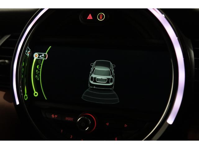 ＭＩＮＩ クーパーＳＤ　セブン　１オーナー／特別専用装備／専用シルバールーフ＆ミラーキャップ／専用ボンネットストライプ・１７インチアルミ・クロス×レザーダイヤモンドモルトブラウン・ドアシル／ＬＥＤヘッドライト／ＨＤＤナビ／（66枚目）
