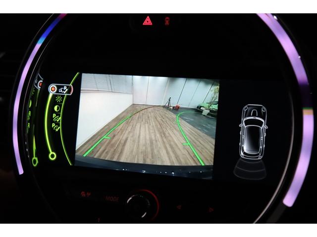 ＭＩＮＩ クーパーＳＤ　セブン　１オーナー／特別専用装備／専用シルバールーフ＆ミラーキャップ／専用ボンネットストライプ・１７インチアルミ・クロス×レザーダイヤモンドモルトブラウン・ドアシル／ＬＥＤヘッドライト／ＨＤＤナビ／（67枚目）