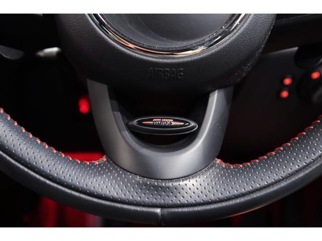 ＭＩＮＩ クーパーＳ　１オーナー／エナジェティックスタイル／Ｐｅｐｐｅｒパッケージ／地デジ／タイヤ新品／カメラ＆パーキングアシストパッケージ／ピアノブラックエクステリア／Ｙｏｕｒｓインテリアイルミネーテッド／（72枚目）
