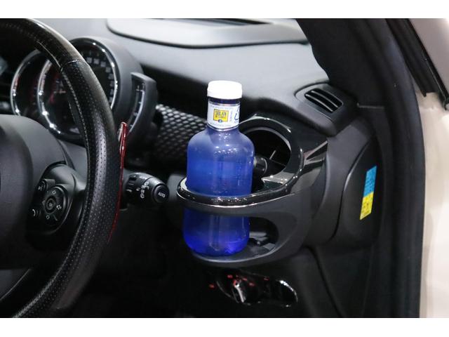 ＭＩＮＩ ジョンクーパーワークス　ＲＥＭＵＳ／ＫＷ／カーボンステア／ｈａｒｍａｎ／ｋａｒｄｏｎ／車検済／パッセンジャーデジタルメーター／ＢＥＷＩＴＨ／ＧｒｕｐｐｅＭ／ＮＭ　Ｅｎｇｉｎｅｅｒｉｎｇ／ペッパーＰＫＧ／ナビ男くんＢＥＳＴ２（64枚目）