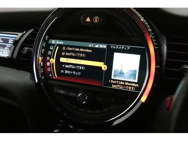 ＭＩＮＩ ジョンクーパーワークス　ＲＥＭＵＳ／ＫＷ／カーボンステア／ｈａｒｍａｎ／ｋａｒｄｏｎ／車検済／パッセンジャーデジタルメーター／ＢＥＷＩＴＨ／ＧｒｕｐｐｅＭ／ＮＭ　Ｅｎｇｉｎｅｅｒｉｎｇ／ペッパーＰＫＧ／ナビ男くんＢＥＳＴ２（77枚目）