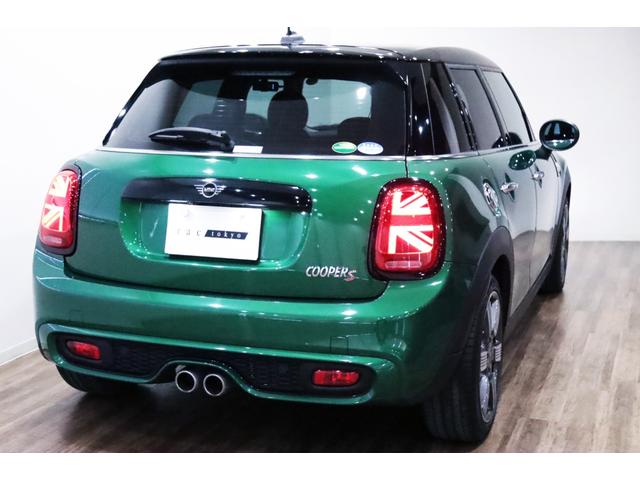 ＭＩＮＩ クーパーＳ　６０イヤーズエディション　専用装備／１オ－ナ－／ＭＩＮＩ誕生６０周年記念／１オーナー／レーシンググリーン／レザーラウンジダークマロン／カメラ＆パーキングアシストパッケージ／ドライビングモード／ペッパーパッケージ／シートヒータ－（37枚目）