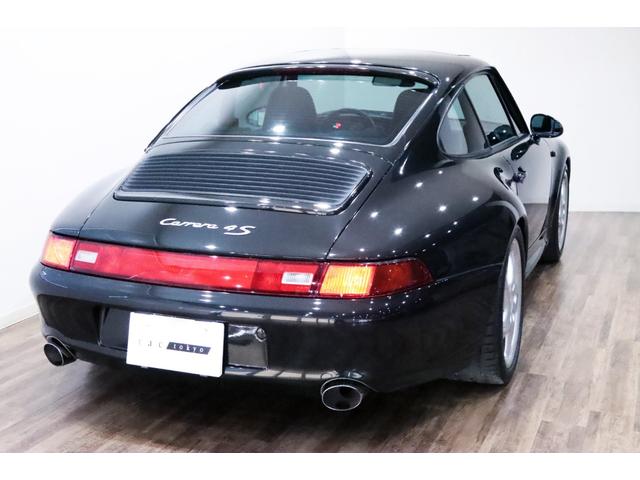 ９１１ ９１１カレラ４Ｓ　３．８Ｌエンジン（Ｍ６４／２１ＳＮ）／ＲＳ／６ＭＴ／プラスパッケ－ジ／カ－ボンインテリア・メ－タ－パネル・ダッシュパネル／スポ－ツステアリング／アルミシフトノブ・サイドブレ－キ／フルレザ－インテリア／（37枚目）