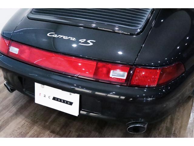 ９１１ ９１１カレラ４Ｓ　３．８Ｌエンジン（Ｍ６４／２１ＳＮ）／ＲＳ／６ＭＴ／プラスパッケ－ジ／カ－ボンインテリア・メ－タ－パネル・ダッシュパネル／スポ－ツステアリング／アルミシフトノブ・サイドブレ－キ／フルレザ－インテリア／（46枚目）