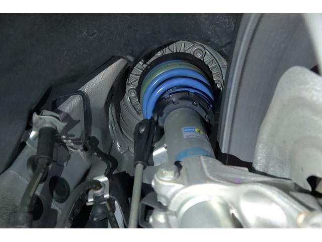 １シリーズ １１８ｉ　Ｍスポーツ　Ｓｕｐｅｒｓｐｒｉｎｔ／ＢＩＬＳＴＥＩＮ車高調／Ｋ＆Ｎ／ＫＥＬＬＥＮＥＲＳ　Ｅｘｋｌｕｓｉｖ　ｆｕｒサブコントローラー／Ｆリップスポイラー／Ｆグリル補強バー／社外スピーカー／アルカンターラドアハンドル（7枚目）