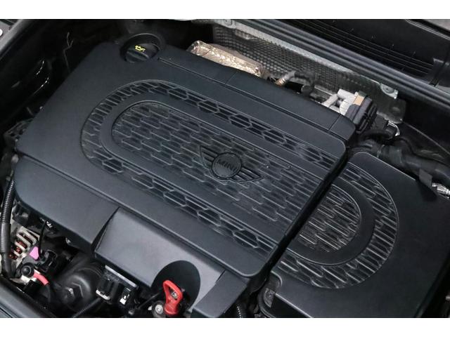 ＭＩＮＩ クーパーＳＤ　クロスオーバー　パークレーン　特別仕様／専用装備／シ－トヒ－タ－／メモリ－ナビ／地デジ／バックカメラ／ドラレコ／プライバシ－ガラス／マルチファンクションステアリング／スポ－ツボタン／バイキセノン／ホワイトタ－ンシグナルライト／（36枚目）