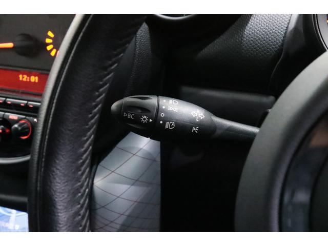 ＭＩＮＩ クーパーＳＤ　クロスオーバー　パークレーン　特別仕様／専用装備／シ－トヒ－タ－／メモリ－ナビ／地デジ／バックカメラ／ドラレコ／プライバシ－ガラス／マルチファンクションステアリング／スポ－ツボタン／バイキセノン／ホワイトタ－ンシグナルライト／（79枚目）