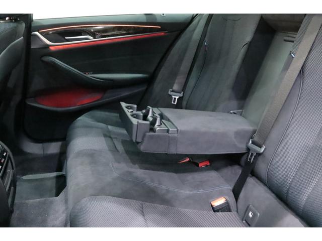 5シリーズ 523dツーリング Mスポーツ パノラマサンル-フ/Mスポ-ツブレ-キ・サスペンション・レザ-ステアリング・スポ-ツシ-ト/Mロゴドアシルプレ-ト/パ-キングアシストプラス/ドライビングアシストプラス/四輪操舵/IAS/(21枚目)