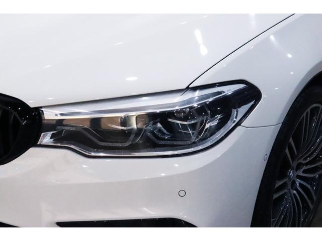 5シリーズ 523dツーリング Mスポーツ パノラマサンル-フ/Mスポ-ツブレ-キ・サスペンション・レザ-ステアリング・スポ-ツシ-ト/Mロゴドアシルプレ-ト/パ-キングアシストプラス/ドライビングアシストプラス/四輪操舵/IAS/(31枚目)