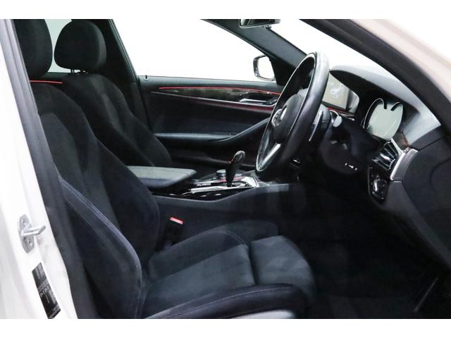 5シリーズ 523dツーリング Mスポーツ パノラマサンル-フ/Mスポ-ツブレ-キ・サスペンション・レザ-ステアリング・スポ-ツシ-ト/Mロゴドアシルプレ-ト/パ-キングアシストプラス/ドライビングアシストプラス/四輪操舵/IAS/(42枚目)