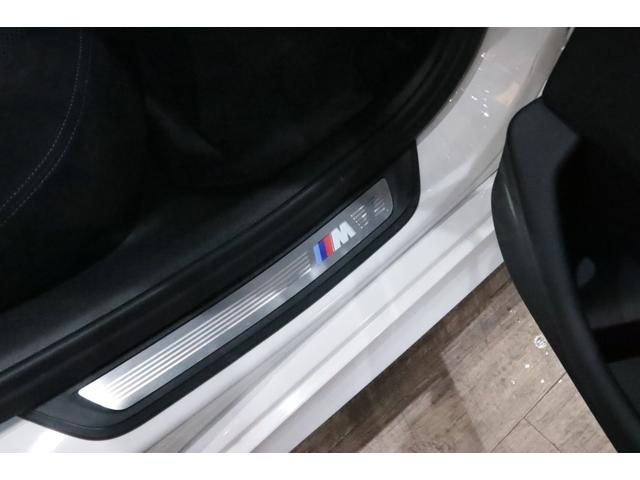 5シリーズ 523dツーリング Mスポーツ パノラマサンル-フ/Mスポ-ツブレ-キ・サスペンション・レザ-ステアリング・スポ-ツシ-ト/Mロゴドアシルプレ-ト/パ-キングアシストプラス/ドライビングアシストプラス/四輪操舵/IAS/(51枚目)