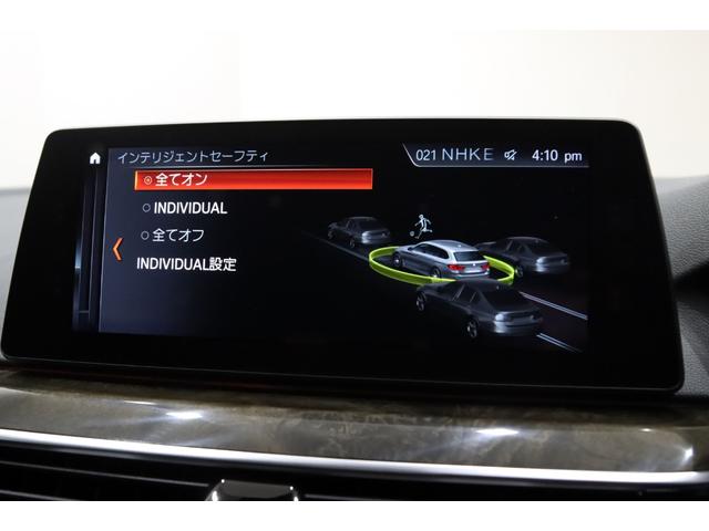 5シリーズ 523dツーリング Mスポーツ パノラマサンル-フ/Mスポ-ツブレ-キ・サスペンション・レザ-ステアリング・スポ-ツシ-ト/Mロゴドアシルプレ-ト/パ-キングアシストプラス/ドライビングアシストプラス/四輪操舵/IAS/(67枚目)