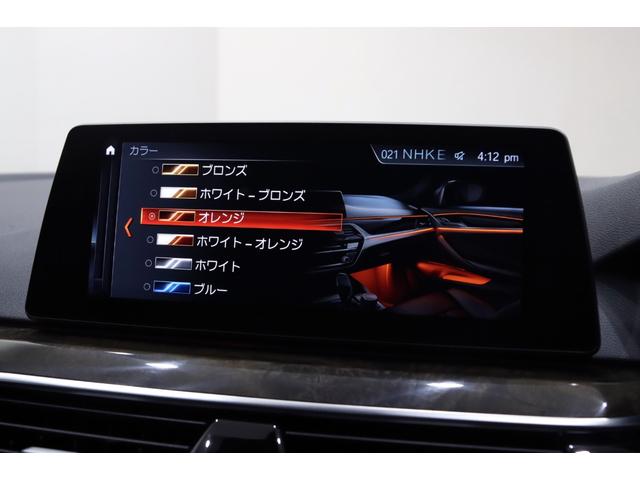 5シリーズ 523dツーリング Mスポーツ パノラマサンル-フ/Mスポ-ツブレ-キ・サスペンション・レザ-ステアリング・スポ-ツシ-ト/Mロゴドアシルプレ-ト/パ-キングアシストプラス/ドライビングアシストプラス/四輪操舵/IAS/(74枚目)