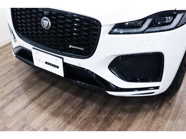 Fペイス R-ダイナミック HSE P250 1オ-ナ-/後期/ブラックエクステリアパック/専用ボディキット/マ-ズレッドレザ-スポ-ツシ-ト/20AW/タイヤ新品/11.4インチタッチスクリ-ン/ワイヤレスAppleCarPlay/3Dカメラ(17枚目)