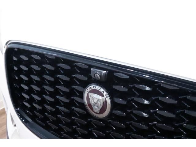Fペイス R-ダイナミック HSE P250 1オ-ナ-/後期/ブラックエクステリアパック/専用ボディキット/マ-ズレッドレザ-スポ-ツシ-ト/20AW/タイヤ新品/11.4インチタッチスクリ-ン/ワイヤレスAppleCarPlay/3Dカメラ(18枚目)