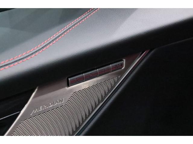 Fペイス R-ダイナミック HSE P250 1オ-ナ-/後期/ブラックエクステリアパック/専用ボディキット/マ-ズレッドレザ-スポ-ツシ-ト/20AW/タイヤ新品/11.4インチタッチスクリ-ン/ワイヤレスAppleCarPlay/3Dカメラ(25枚目)