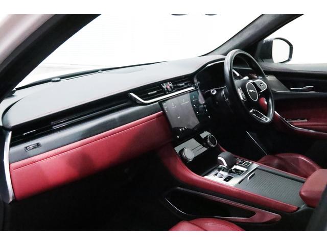 Fペイス R-ダイナミック HSE P250 1オ-ナ-/後期/ブラックエクステリアパック/専用ボディキット/マ-ズレッドレザ-スポ-ツシ-ト/20AW/タイヤ新品/11.4インチタッチスクリ-ン/ワイヤレスAppleCarPlay/3Dカメラ(26枚目)