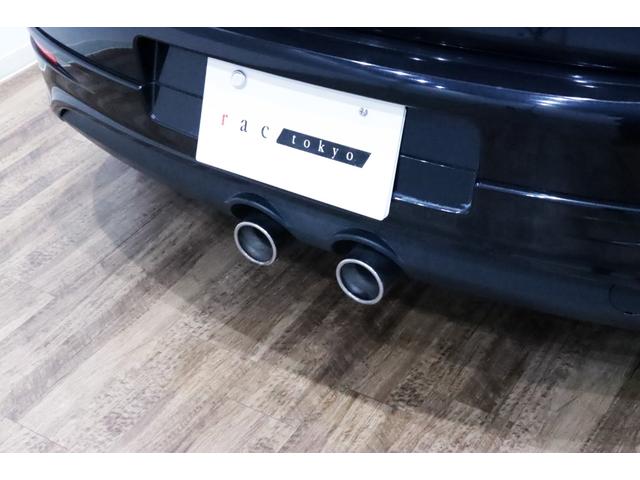 ゴルフ R32 VR6/3.2L/DSG/4モーション/専用装備/ブラックマジックパールエフェクト/18インチアルミ/キセノンヘッドライト/アルミニウムトリム・ペダル/黒革シート/シートヒーター/(40枚目)