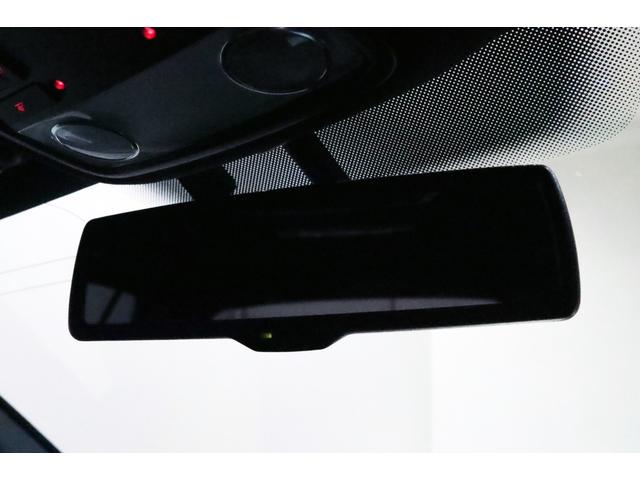 ゴルフ R32 VR6/3.2L/DSG/4モーション/専用装備/ブラックマジックパールエフェクト/18インチアルミ/キセノンヘッドライト/アルミニウムトリム・ペダル/黒革シート/シートヒーター/(59枚目)