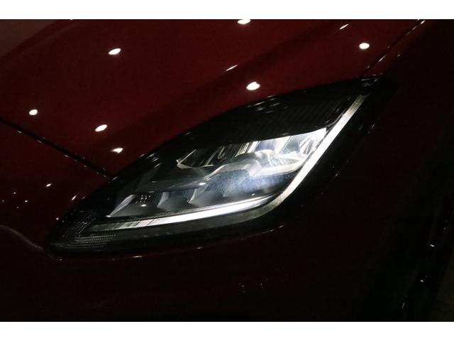 Eペイス R‐ダイナミック S 250PS 専用装備/ブラックパック/オプションカラ-/ベ-ジュレザ-/ドライブプロパック/コ-ルドクライメ-トパック/パワ-テ-ルゲ-ト/キ-レスエントリ-/アダプティブダイナミクス/タイヤ新品/車検R9.11(9枚目)