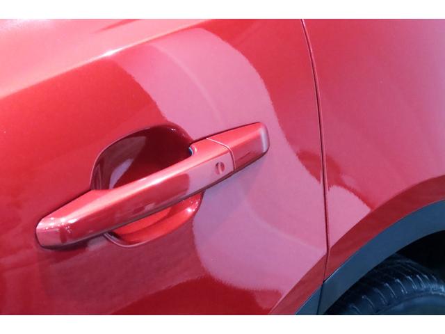 Eペイス R‐ダイナミック S 250PS 専用装備/ブラックパック/オプションカラ-/ベ-ジュレザ-/ドライブプロパック/コ-ルドクライメ-トパック/パワ-テ-ルゲ-ト/キ-レスエントリ-/アダプティブダイナミクス/タイヤ新品/車検R9.11(15枚目)