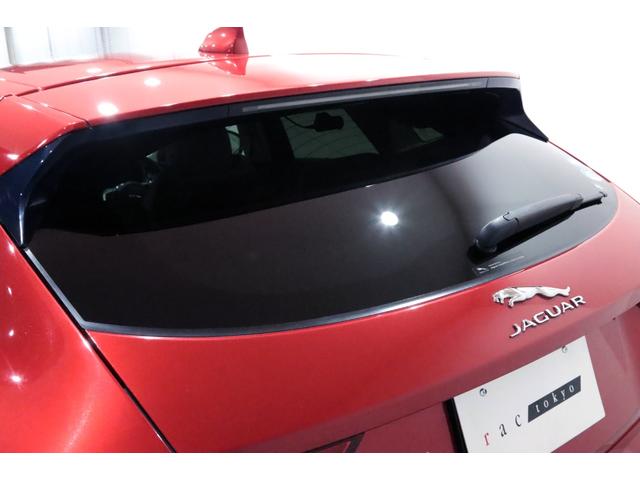 Eペイス R‐ダイナミック S 250PS 専用装備/ブラックパック/オプションカラ-/ベ-ジュレザ-/ドライブプロパック/コ-ルドクライメ-トパック/パワ-テ-ルゲ-ト/キ-レスエントリ-/アダプティブダイナミクス/タイヤ新品/車検R9.11(18枚目)