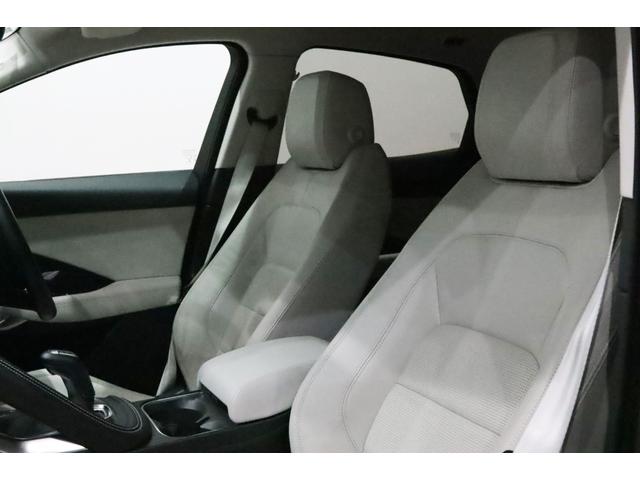 Eペイス R‐ダイナミック S 250PS 専用装備/ブラックパック/オプションカラ-/ベ-ジュレザ-/ドライブプロパック/コ-ルドクライメ-トパック/パワ-テ-ルゲ-ト/キ-レスエントリ-/アダプティブダイナミクス/タイヤ新品/車検R9.11(25枚目)