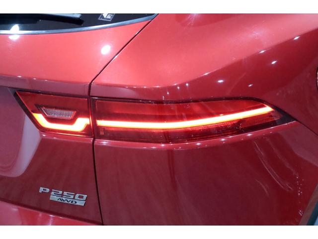 Eペイス R‐ダイナミック S 250PS 専用装備/ブラックパック/オプションカラ-/ベ-ジュレザ-/ドライブプロパック/コ-ルドクライメ-トパック/パワ-テ-ルゲ-ト/キ-レスエントリ-/アダプティブダイナミクス/タイヤ新品/車検R9.11(43枚目)