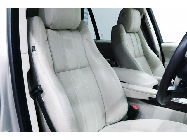 レンジローバー 3.0 V6 スーパーチャージド ヴォーグ ダ-クグレ-エクステリアパック/フロントベンチレ-タ-/プレミアムメタリック/テレインレスポンス2/360°パ-キングエイド/フロントフォグランプ/ACC/20インチアルミ/アイボリ-レザ-/ドラレコ(4枚目)