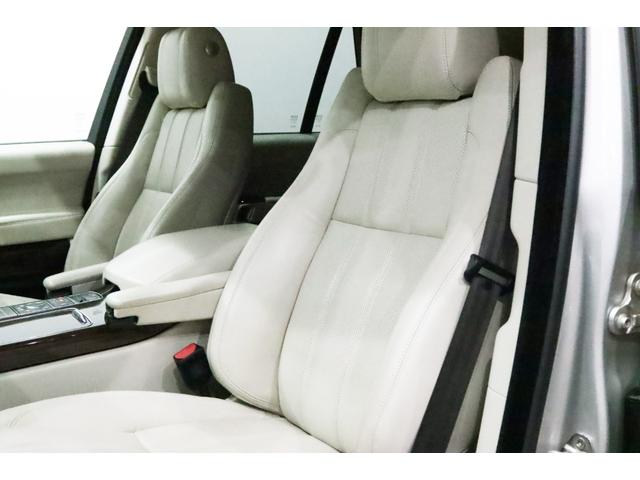 レンジローバー 3.0 V6 スーパーチャージド ヴォーグ ダ-クグレ-エクステリアパック/フロントベンチレ-タ-/プレミアムメタリック/テレインレスポンス2/360°パ-キングエイド/フロントフォグランプ/ACC/20インチアルミ/アイボリ-レザ-/ドラレコ(18枚目)