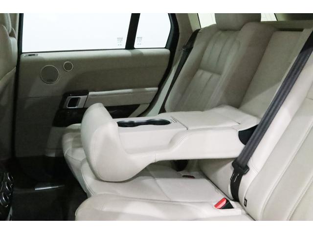 レンジローバー 3.0 V6 スーパーチャージド ヴォーグ ダ-クグレ-エクステリアパック/フロントベンチレ-タ-/プレミアムメタリック/テレインレスポンス2/360°パ-キングエイド/フロントフォグランプ/ACC/20インチアルミ/アイボリ-レザ-/ドラレコ(21枚目)