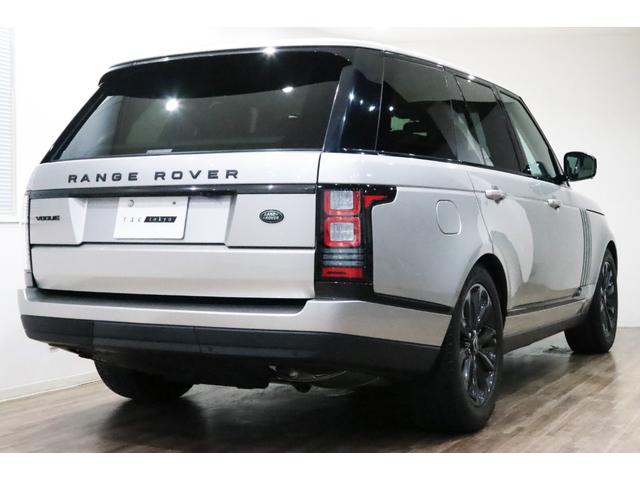 レンジローバー 3.0 V6 スーパーチャージド ヴォーグ ダ-クグレ-エクステリアパック/フロントベンチレ-タ-/プレミアムメタリック/テレインレスポンス2/360°パ-キングエイド/フロントフォグランプ/ACC/20インチアルミ/アイボリ-レザ-/ドラレコ(43枚目)