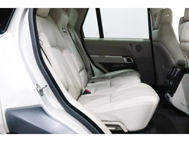 レンジローバー 3.0 V6 スーパーチャージド ヴォーグ ダ-クグレ-エクステリアパック/フロントベンチレ-タ-/プレミアムメタリック/テレインレスポンス2/360°パ-キングエイド/フロントフォグランプ/ACC/20インチアルミ/アイボリ-レザ-/ドラレコ(54枚目)