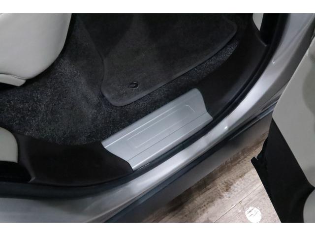 レンジローバー 3.0 V6 スーパーチャージド ヴォーグ ダ-クグレ-エクステリアパック/フロントベンチレ-タ-/プレミアムメタリック/テレインレスポンス2/360°パ-キングエイド/フロントフォグランプ/ACC/20インチアルミ/アイボリ-レザ-/ドラレコ(55枚目)