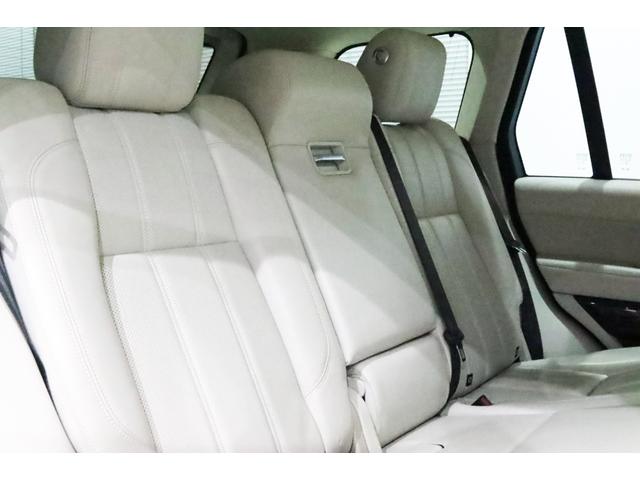 レンジローバー 3.0 V6 スーパーチャージド ヴォーグ ダ-クグレ-エクステリアパック/フロントベンチレ-タ-/プレミアムメタリック/テレインレスポンス2/360°パ-キングエイド/フロントフォグランプ/ACC/20インチアルミ/アイボリ-レザ-/ドラレコ(56枚目)