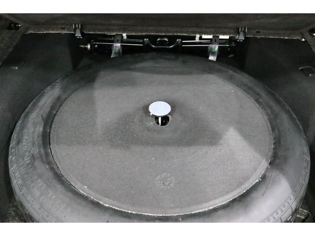 レンジローバー 3.0 V6 スーパーチャージド ヴォーグ ダ-クグレ-エクステリアパック/フロントベンチレ-タ-/プレミアムメタリック/テレインレスポンス2/360°パ-キングエイド/フロントフォグランプ/ACC/20インチアルミ/アイボリ-レザ-/ドラレコ(61枚目)