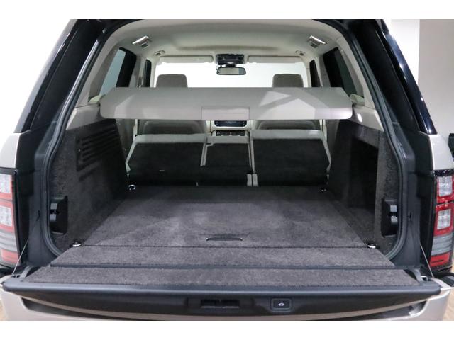 レンジローバー 3.0 V6 スーパーチャージド ヴォーグ ダ-クグレ-エクステリアパック/フロントベンチレ-タ-/プレミアムメタリック/テレインレスポンス2/360°パ-キングエイド/フロントフォグランプ/ACC/20インチアルミ/アイボリ-レザ-/ドラレコ(62枚目)