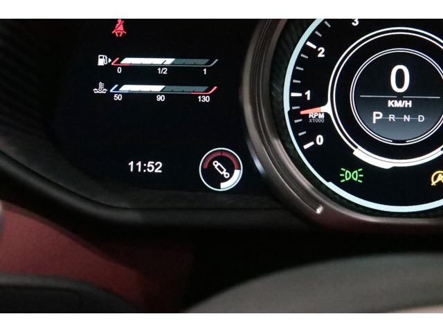 DB11 ローンチエディション 世界限定1000台/右ハンドル/フロントベンチレ-ション/ピアノブラックインテリアトリム/パワ-シ-トボルスタ-/プライバシ-ガラス/コントラストステッチ/ヘッドレスト刺繍//カラ-クレストキャップ/(70枚目)