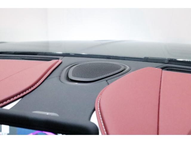 DB11 ローンチエディション 世界限定1000台/右ハンドル/フロントベンチレ-ション/ピアノブラックインテリアトリム/パワ-シ-トボルスタ-/プライバシ-ガラス/コントラストステッチ/ヘッドレスト刺繍//カラ-クレストキャップ/(77枚目)