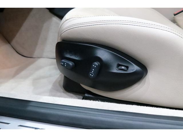 グラントゥーリズモ スポーツ MCオートシフト 右H/20AW/D記録6枚/内装ベタ付きリペア済み/Panasonicタッチスクリ-ンナビ/地デジ/バックカメラ/バルブリモコン/カラ-ドシ-トバック/トライデントステッチ/カラ-ドブレ-キキャリパ-(18枚目)