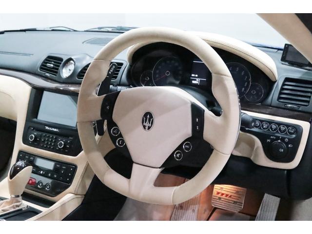 グラントゥーリズモ スポーツ MCオートシフト 右H/20AW/D記録6枚/内装ベタ付きリペア済み/Panasonicタッチスクリ-ンナビ/地デジ/バックカメラ/バルブリモコン/カラ-ドシ-トバック/トライデントステッチ/カラ-ドブレ-キキャリパ-(41枚目)