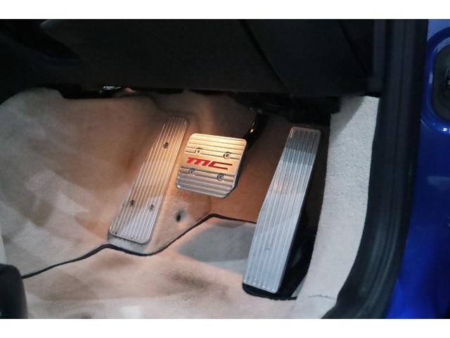 グラントゥーリズモ スポーツ MCオートシフト 右H/20AW/D記録6枚/内装ベタ付きリペア済み/Panasonicタッチスクリ-ンナビ/地デジ/バックカメラ/バルブリモコン/カラ-ドシ-トバック/トライデントステッチ/カラ-ドブレ-キキャリパ-(43枚目)