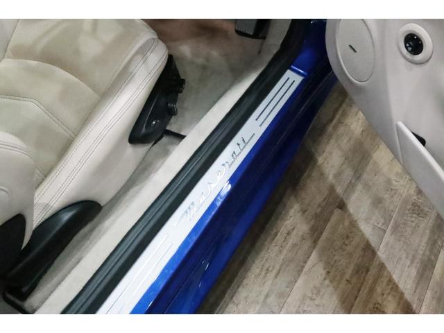 グラントゥーリズモ スポーツ MCオートシフト 右H/20AW/D記録6枚/内装ベタ付きリペア済み/Panasonicタッチスクリ-ンナビ/地デジ/バックカメラ/バルブリモコン/カラ-ドシ-トバック/トライデントステッチ/カラ-ドブレ-キキャリパ-(44枚目)