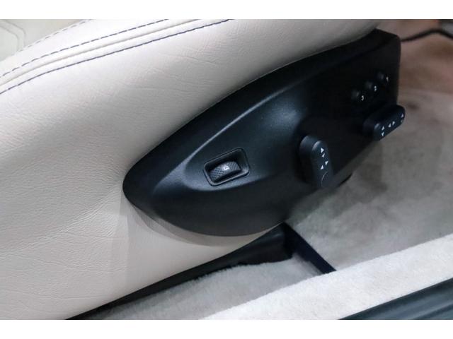 グラントゥーリズモ スポーツ MCオートシフト 右H/20AW/D記録6枚/内装ベタ付きリペア済み/Panasonicタッチスクリ-ンナビ/地デジ/バックカメラ/バルブリモコン/カラ-ドシ-トバック/トライデントステッチ/カラ-ドブレ-キキャリパ-(46枚目)