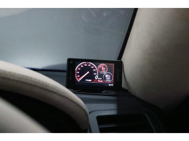 グラントゥーリズモ スポーツ MCオートシフト 右H/20AW/D記録6枚/内装ベタ付きリペア済み/Panasonicタッチスクリ-ンナビ/地デジ/バックカメラ/バルブリモコン/カラ-ドシ-トバック/トライデントステッチ/カラ-ドブレ-キキャリパ-(71枚目)